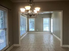 3875 Seven Oaks Dr, Tuscaloosa, Al 35406 in Tuscaloosa, AL (Photo 4 of 11)