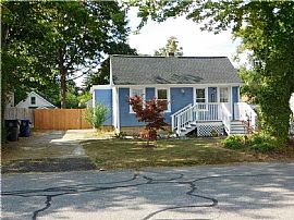 115 Rock Ave, Warwick, Ri 02889 . Nice Home For You in Warwick, RI