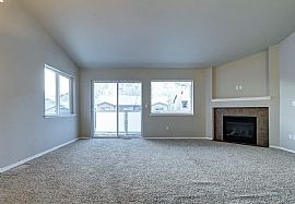 Charming 3 Bedroom 2.5 Bath Home For Rent  in Eagle River, AK