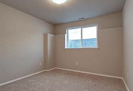 Charming 3 Bedroom 2.5 Bath Home For Rent  in Eagle River, AK (Photo 4 of 9)