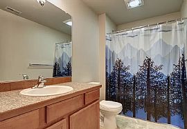 Charming 3 Bedroom 2.5 Bath Home For Rent  in Eagle River, AK (Photo 7 of 9)