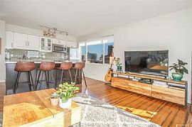 Beautifully Furnished 1bed 1.5bath in San Francisco, CA (Photo 2 of 12)