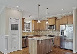 Beautiful 3 Bedroom 2 Bath Home For Rent  in Huntsville, AL