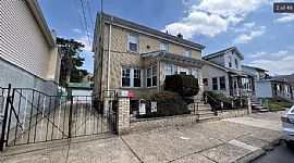 Charming 3 Bedroom Home in North Bergen, NJ