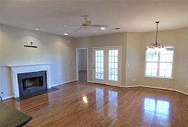 1021 Fairbank Ln, Chelsea, Al 35043 in Chelsea, AL (Photo 2 of 9)