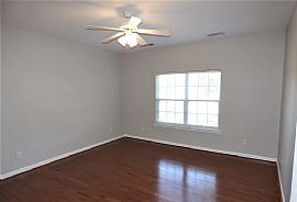 1021 Fairbank Ln, Chelsea, Al 35043 in Chelsea, AL (Photo 5 of 9)