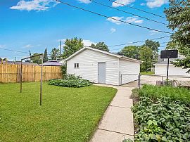 1408 Manistique Ave, South Milwaukee, Wi 53172 in South Milwaukee, WI (Photo 11 of 12)