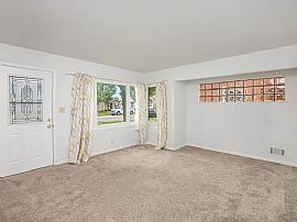 1408 Manistique Ave, South Milwaukee, Wi 53172 in South Milwaukee, WI (Photo 2 of 12)