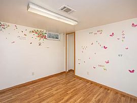 1408 Manistique Ave, South Milwaukee, Wi 53172 in South Milwaukee, WI (Photo 8 of 12)