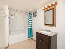 1408 Manistique Ave, South Milwaukee, Wi 53172 in South Milwaukee, WI (Photo 9 of 12)