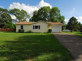 512 Sommers Landing Rd N, Hudson, Wi 54016 in Hudson, WI