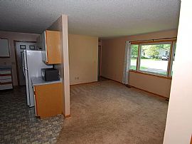 512 Sommers Landing Rd N, Hudson, Wi 54016 in Hudson, WI (Photo 4 of 12)