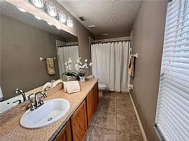 Beautiful 3 Bedroom 2.5 Bath Home For Rent  in Winter Garden, FL (Photo 7 of 9)