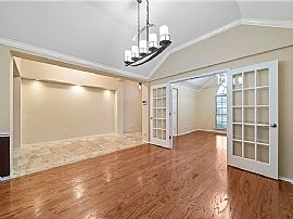 Charming 3 Bedroom 2 Bath Home For Rent  in Pflugerville, TX (Photo 3 of 12)