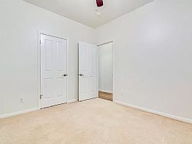 Beautiful 3 Bedroom 2 Bath Home For Rent  in Austin, TX (Photo 6 of 10)
