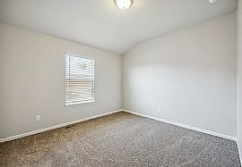 Beautiful 3 Bedroom 2 Bath Home For Rent  in Gardner, KS (Photo 6 of 9)