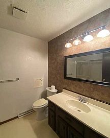 2204 E Madison St, Sioux Falls, Sd 57103    House For Rent in Sioux Falls, SD (Photo 6 of 10)