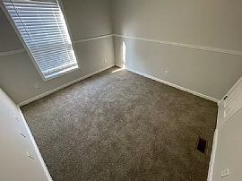 Beautiful 3 Bedroom 2 Bath Home For Rent  in Louisville, KY (Photo 6 of 8)