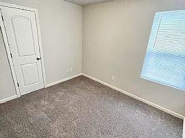 Beautiful 3 Bedroom 2.5 Bath Home For Rent  in Elwood, IN (Photo 4 of 10)