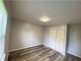 Beautiful 3 Bedroom 2 Bath Home For Rent  in Indianapolis, IN (Photo 8 of 10)