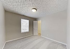 Beautiful 3 Bedroom 2.5 Bath Home For Rent  in Greenwood, IN (Photo 7 of 10)