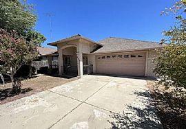 2124 3rd St, Hughson, Ca  in Hughson, CA