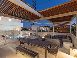 Charming, Walkable Shopping Streets and Shady Residential Block in Los Angeles, CA (Photo 12 of 12)