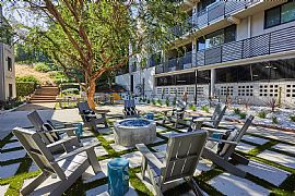 An Exciting Home Closer to Nature in Los Angeles, CA (Photo 5 of 12)