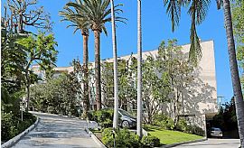 Welcome to Waverly Apartments. Waverly Is Perfect in Los Angeles, CA (Photo 2 of 12)