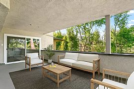 In The Heart of The Historic Million Dollar Row. in Pasadena, CA (Photo 10 of 12)