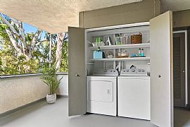 In The Heart of The Historic Million Dollar Row. in Pasadena, CA (Photo 11 of 12)