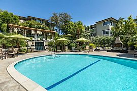 In The Heart of The Historic Million Dollar Row. in Pasadena, CA (Photo 3 of 12)