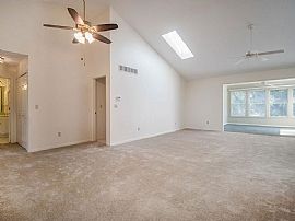 Fabulous 3 Beds 3 Baths Home For Rent in South Bend, IN (Photo 3 of 7)