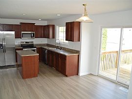 Updated 4 Bedroom 2 Bath Single Family Home For Rent  in South Bend, IN (Photo 3 of 6)