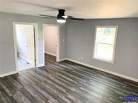 Beautiful Fully Remodeled 3 Bed House For Rent  in Terre Haute, IN (Photo 4 of 4)