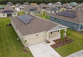 16462 Glassy Loch Loop, Clermont, Fl 34714 in Clermont, FL (Photo 2 of 12)