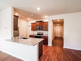 Amazing 3 Bedroom 2.5 Bath Home For Rent in Pell City, AL (Photo 3 of 9)