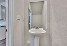 Immaculate 3 Bedroom 2 Bath Home For Rent  in Pell City, AL (Photo 5 of 9)