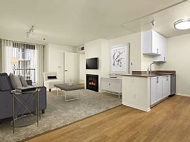 The Best of Los Angeles at Your Doorstep in Los Angeles, CA (Photo 3 of 12)