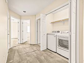 Beautiful 3 Bedroom 2.5 Bath Home For Rent  in Beaverton, OR (Photo 9 of 10)