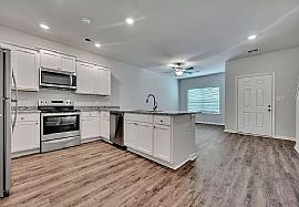 6197 Rainbow Row, Pell City, Al 35128 in Pell City, AL (Photo 4 of 12)