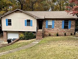 440 27th Ave Nw, Birmingham, Al 35215 in Birmingham, AL