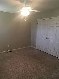 165 Mayberry Ln, Dothan, Al 36305 in Dothan, AL (Photo 4 of 10)