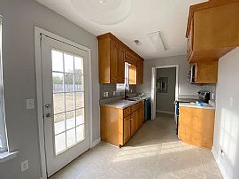 170 Stafford Rd, Hazel Green, Al 35750 in Hazel Green, AL (Photo 5 of 12)