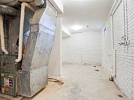 Completely Remodeled 3 Bed 3 Bath House For Rent  in Iowa City, IA (Photo 9 of 10)