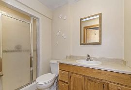 Beautiful 3 Bedroom 2 Bath Home For Rent  in Omaha, NE (Photo 11 of 12)