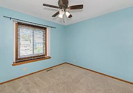 Beautiful 3 Bedroom 2 Bath Home For Rent  in Omaha, NE (Photo 4 of 12)