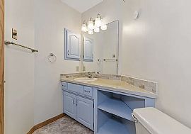 Beautiful 3 Bedroom 2 Bath Home For Rent  in Omaha, NE (Photo 7 of 12)