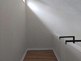 512 Mckeithan St Apt 2, Tallahassee, Fl 32304 in Tallahassee, FL (Photo 10 of 11)