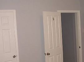 Apartment For Rent in San Antonio, TX (Photo 5 of 6)